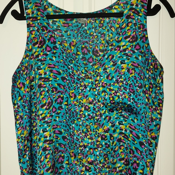 Silky top - Picture 1 of 6